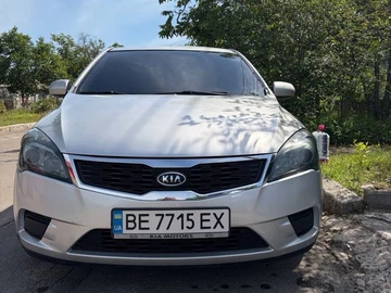 Авто KIA Cee X27 D 2011 № 8821772