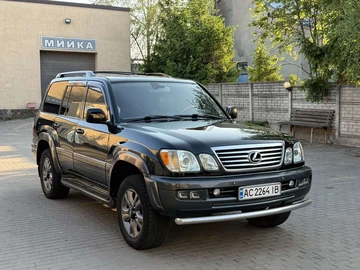 Авто Lexus Lx Серія 2005 № 8821782