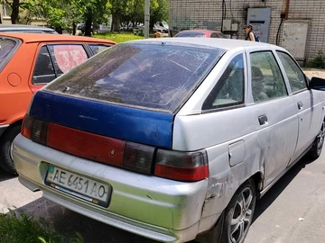 Авто ВАЗ 2112 2005 № 8821787