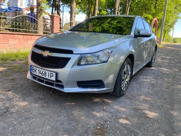 Авто Chevrolet Cruze 2009 № 8821789