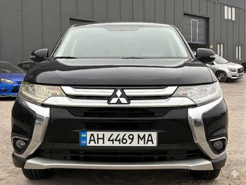 Авто Mitsubishi Outlander 2017 № 8821887