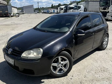 Авто Volkswagen Golf 2004 № 8821899