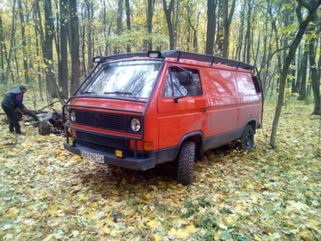 Авто Volkswagen Transporter 1986 № 8821974