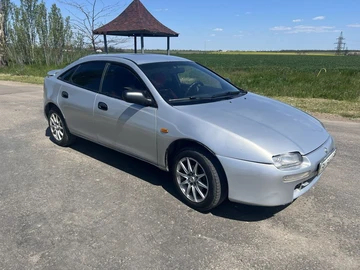 Авто Mazda 323 1995 № 8822002