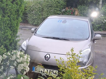 Авто Renault Scenic Iii 2011 № 8822225