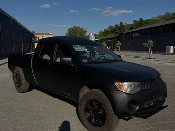 Авто Mitsubishi L 200 2007 № 8822342