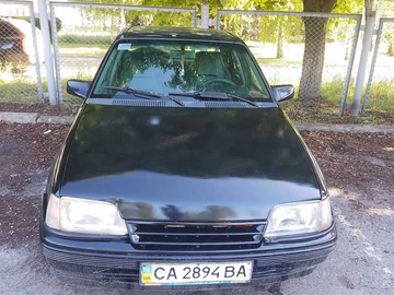 Авто Opel Kadett 1988 № 8822355