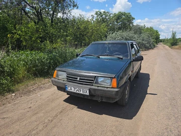 Авто ВАЗ 2109 2001 № 8822490