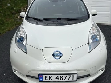 Авто Nissan Leaf 2015 № 8822508