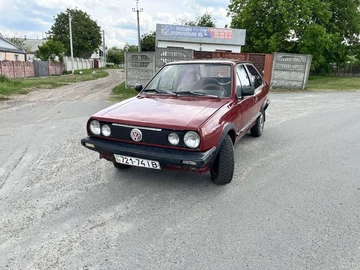 Авто Volkswagen Polo 1986 № 8822586