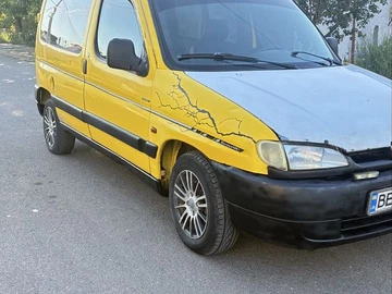 Авто Peugeot Partner 2000 № 8822638