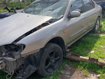 Авто Nissan Maxima 2000 № 8822693