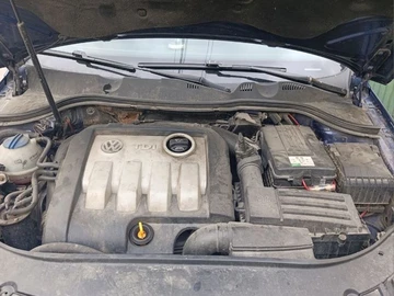Авто Volkswagen Passat Sedan 2004 № 8822716