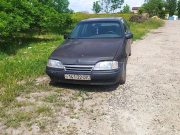 Авто Opel Omega 1990 № 8822791