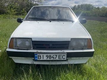 Авто ВАЗ 2109 1992 № 8822798