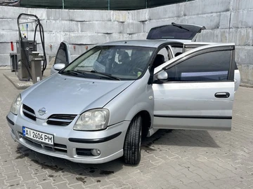 Авто Nissan Almera Tino 2002 № 8822817