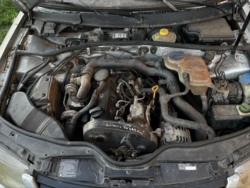 Авто Volkswagen Passat Sedan 1999 № 8822904