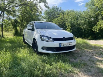 Авто Volkswagen Polo 2012 № 8822937