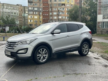 Авто Hyundai Santa Fe 2014 № 8823043