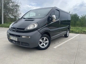 Авто Opel Vivaro 2003 № 8823152