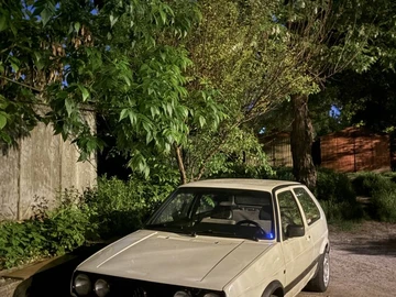 Авто Volkswagen Golf 1988 № 8823271