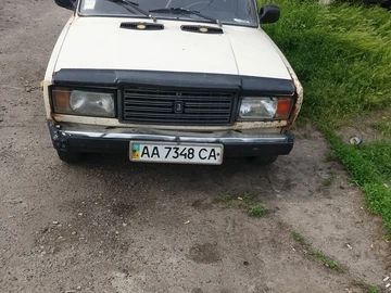 Авто ВАЗ 2107 1987 № 8823277