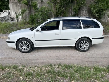 Авто Skoda Octavia 2003 № 8823320