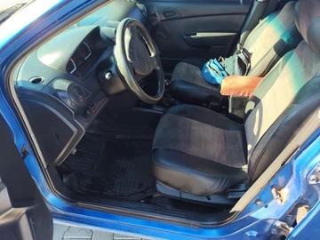 Авто Chevrolet Aveo 2008 № 8823361