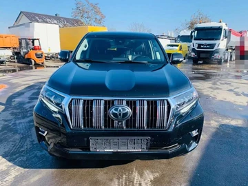 Авто Toyota Land Cruiser Prado 150 2022 № 8823366