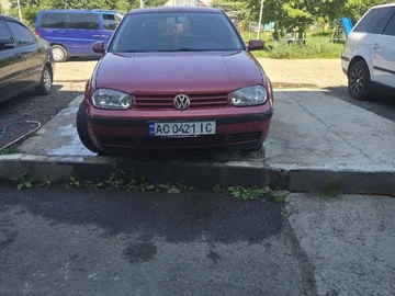 Авто Volkswagen Golf 2001 № 8823595