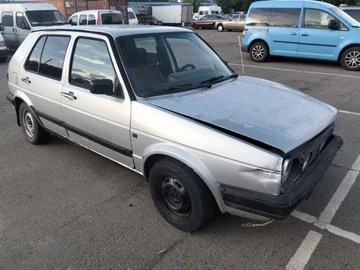 Авто Volkswagen Golf 1990 № 8823605