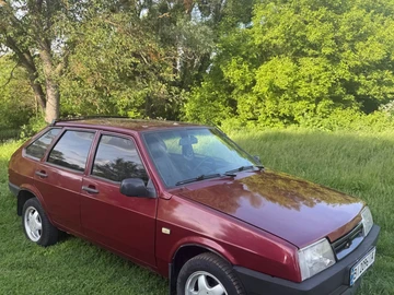 Авто ВАЗ 2109 1992 № 8823762