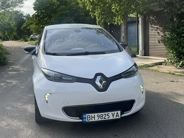 Авто Renault Zoe 2015 № 8824001