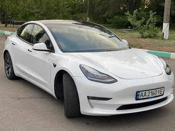 Авто Tesla Model 3 2020 № 8824043