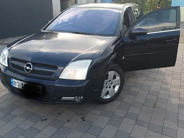 Авто Opel Signum 2004 № 8824063