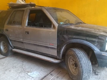 Авто Opel Frontera 1993 № 8824081