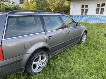 Авто Volkswagen Passat Variant 2005 № 8824153