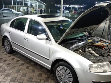 Авто Skoda Superb 2002 № 8824161
