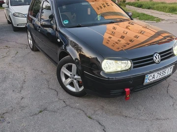 Авто Volkswagen Golf 2003 № 8824165
