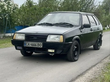 Авто ВАЗ 2109 1995 № 8824173