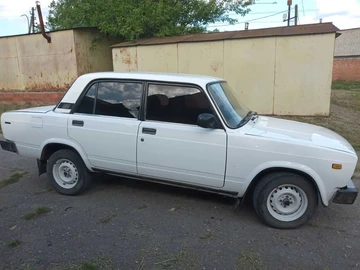 Авто ВАЗ 2105 1990 № 8824179