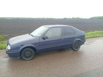 Авто Renault 19 1992 № 8824186