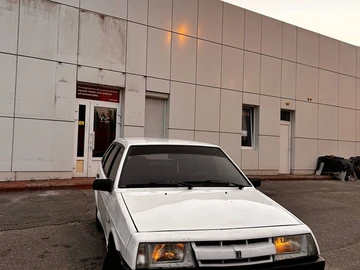 Авто ВАЗ 2109 1988 № 8824195