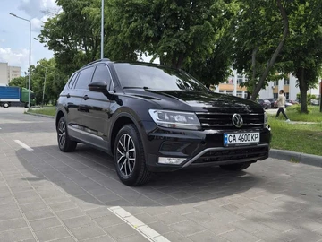 Авто Volkswagen Tiguan 2020 № 8824160
