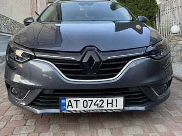 Авто Renault 4 2017 № 8824209