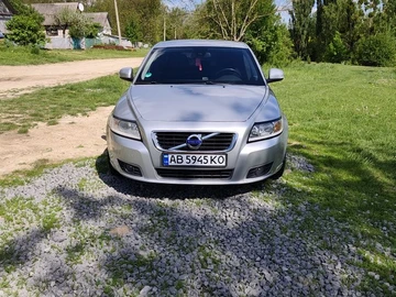 Авто Volvo V50 2011 № 8824215