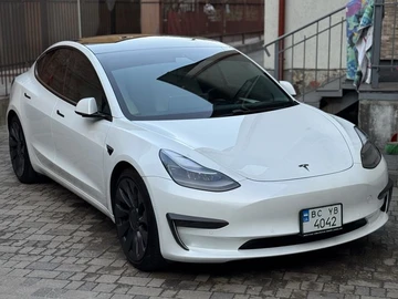 Авто Tesla Model 3 2021 № 8824222