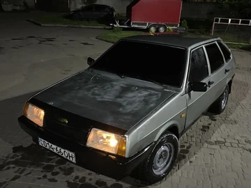 Авто ВАЗ 2109 1995 № 8824343