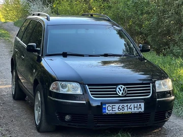 Авто Volkswagen Passat Variant 2000 № 8824350
