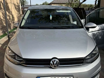 Авто Volkswagen Touran 2018 № 8824419